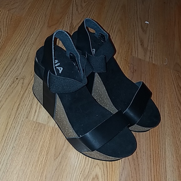 Buenos - Picture 4 of 4